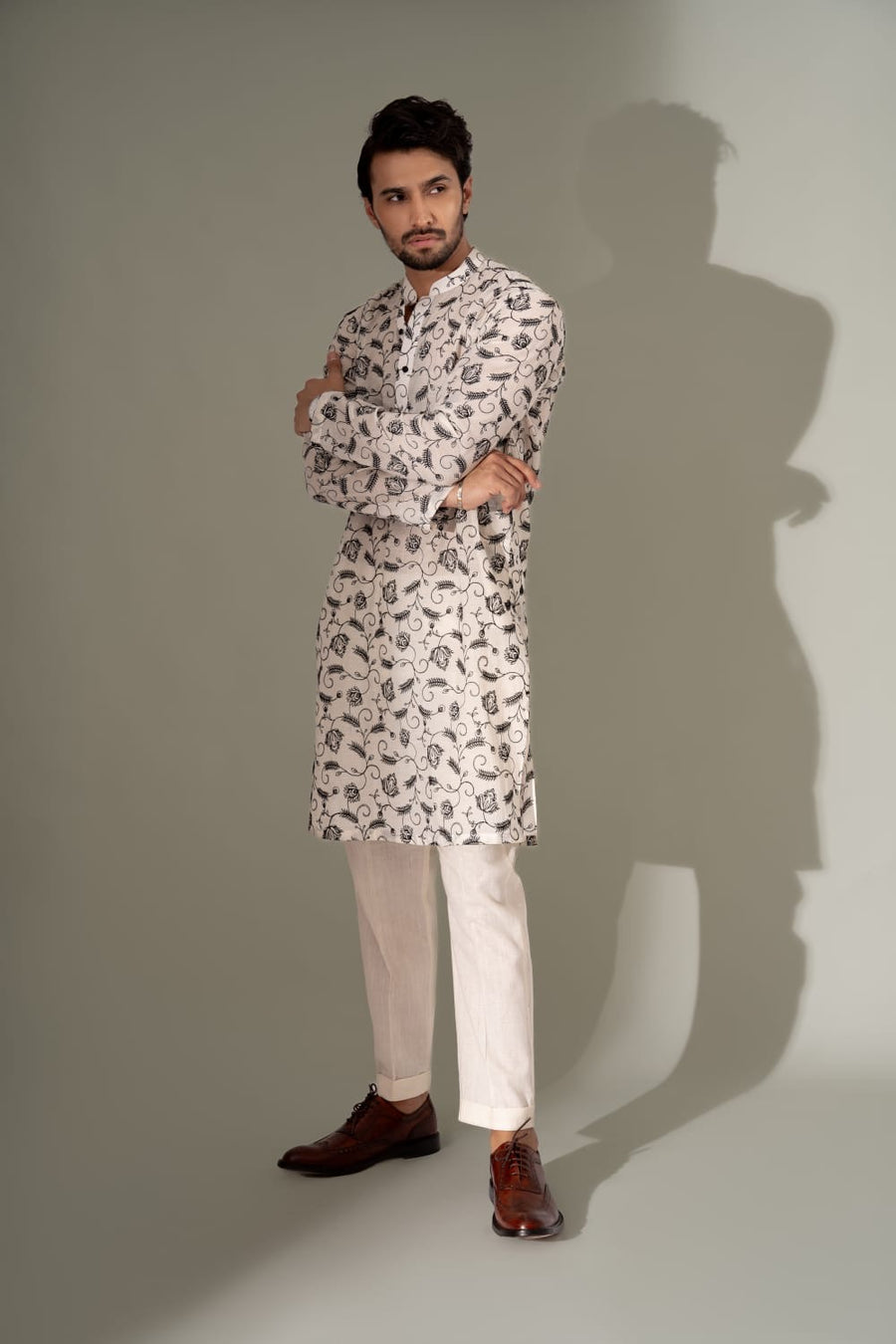 OFF WHITE KURTA PAJAMA