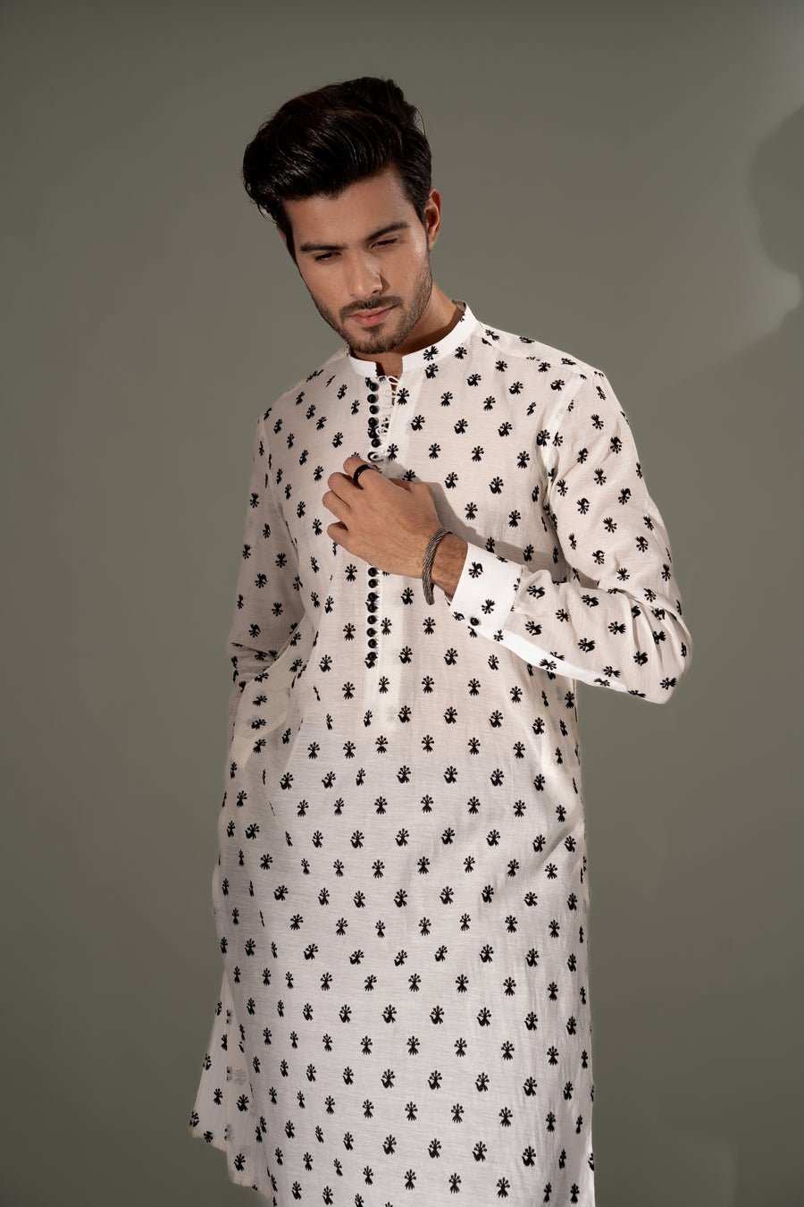 White with black motifs