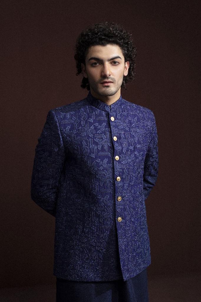 BLUE EMROIDERED PRINCE COAT