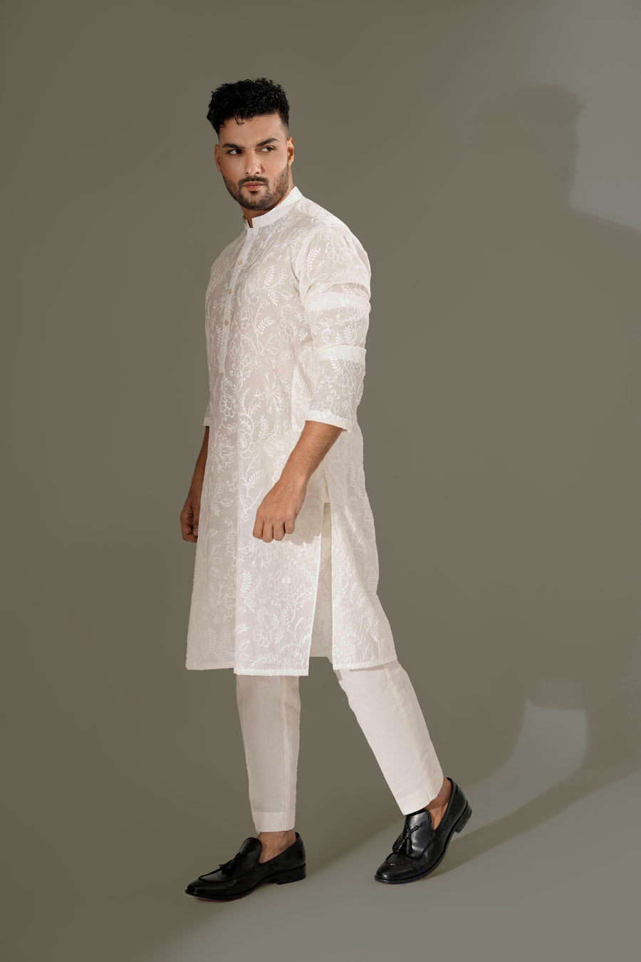 EGG-SHELL WHITE KURTA PAJAMA