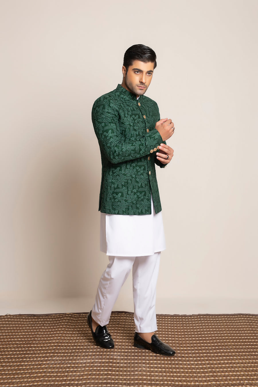 GREEN EMBROIDERED PRINCE COAT